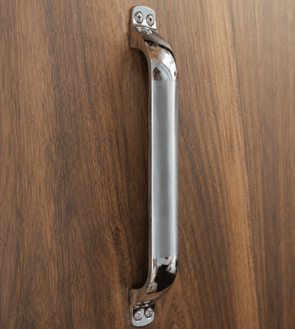 Heavy duty window handle
